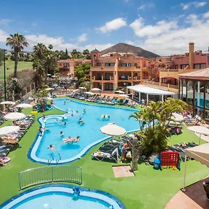 villa-mandi-golf-resort.in-canary-islands.com/
