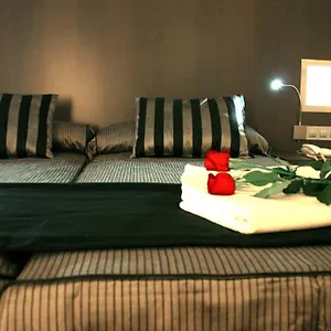 https://dalia-ramblas.catalonia-hotels.com