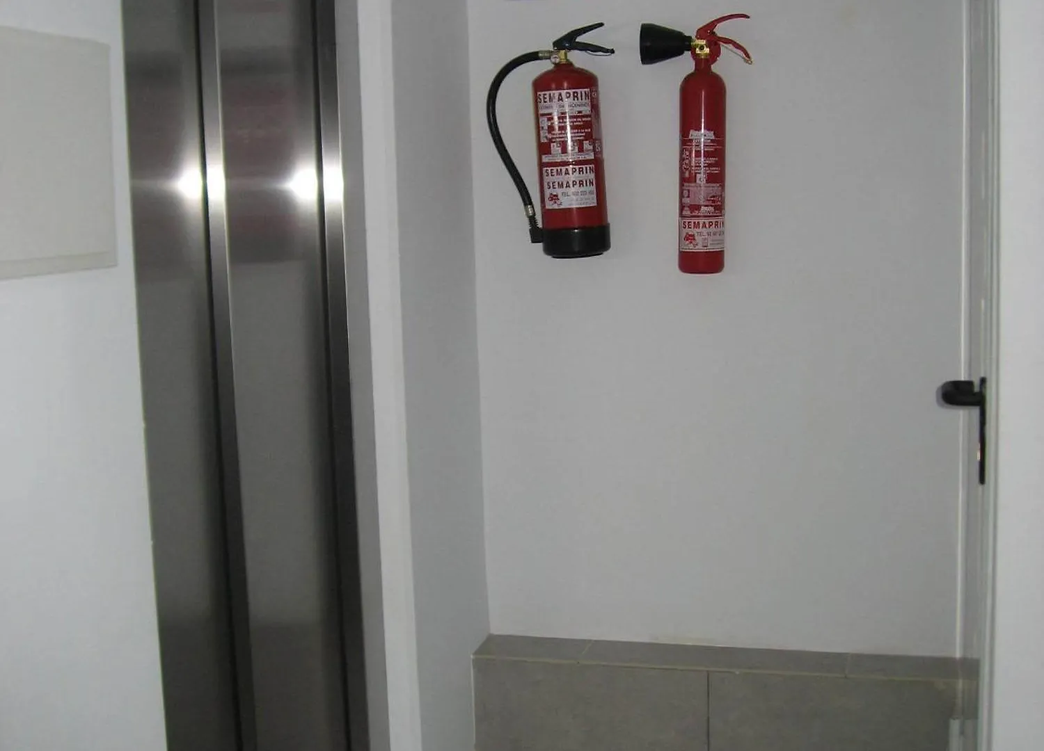 אכסניה ברצלונה Hostelscat ספרד